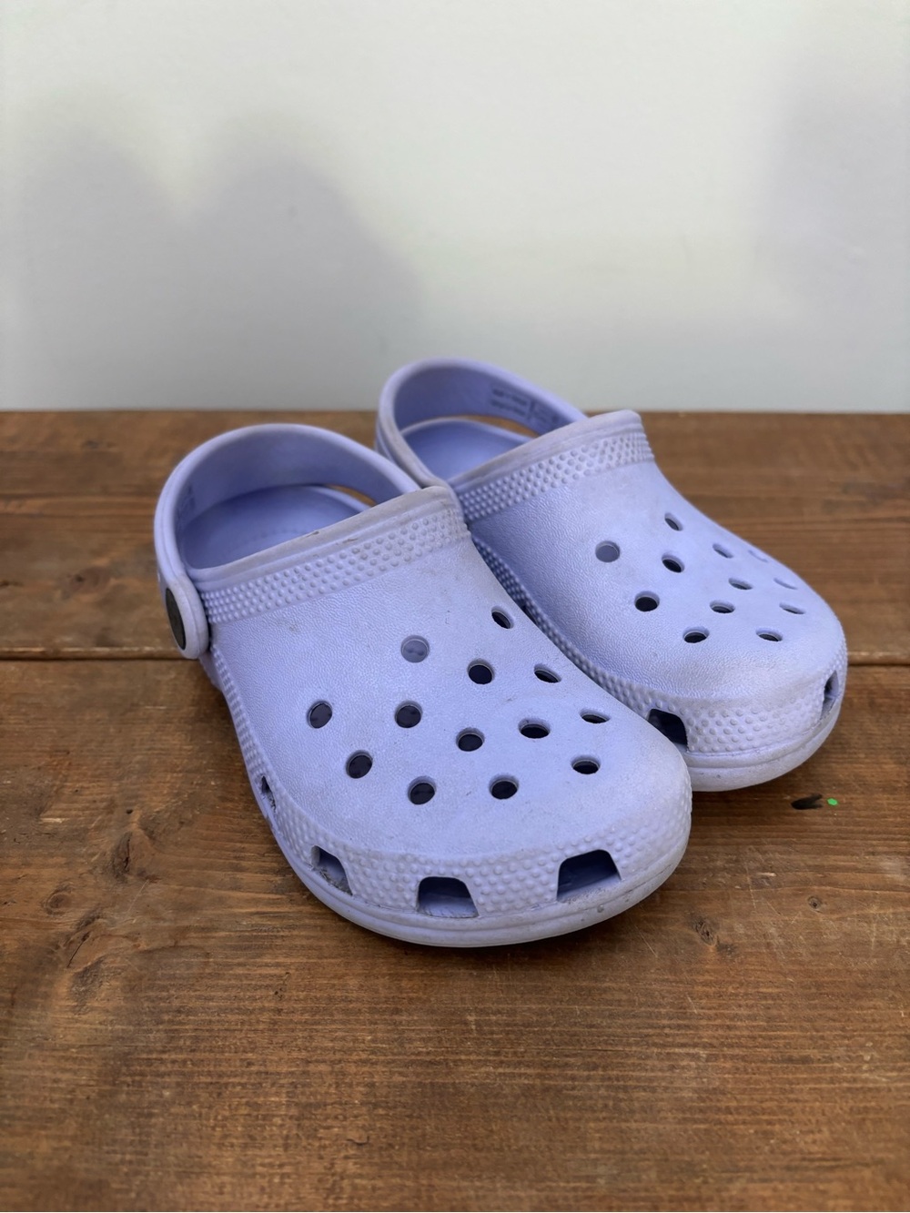Kids Crocs  Lavender Clog Shoes Girls Size 10